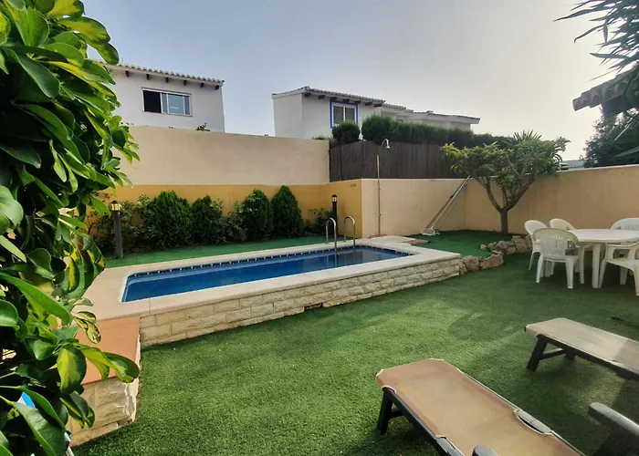 Bungalow Con Piscina 28