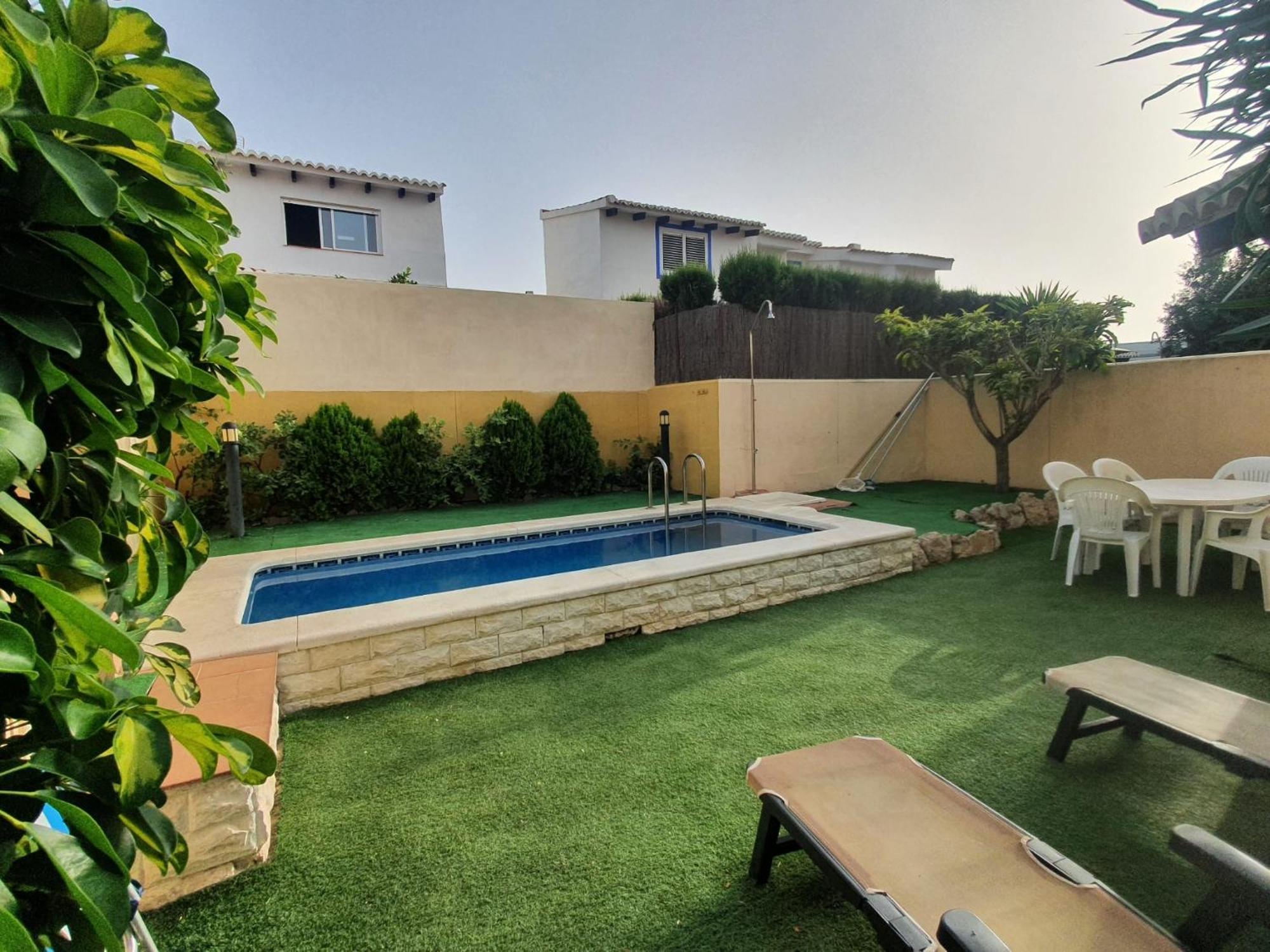 Con Piscina 28 Ferienhaus *